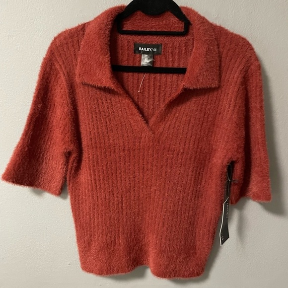 NWT Bailey 44 fuzzy collared short sleeves sweater. Size Large - Picture 1 of 8